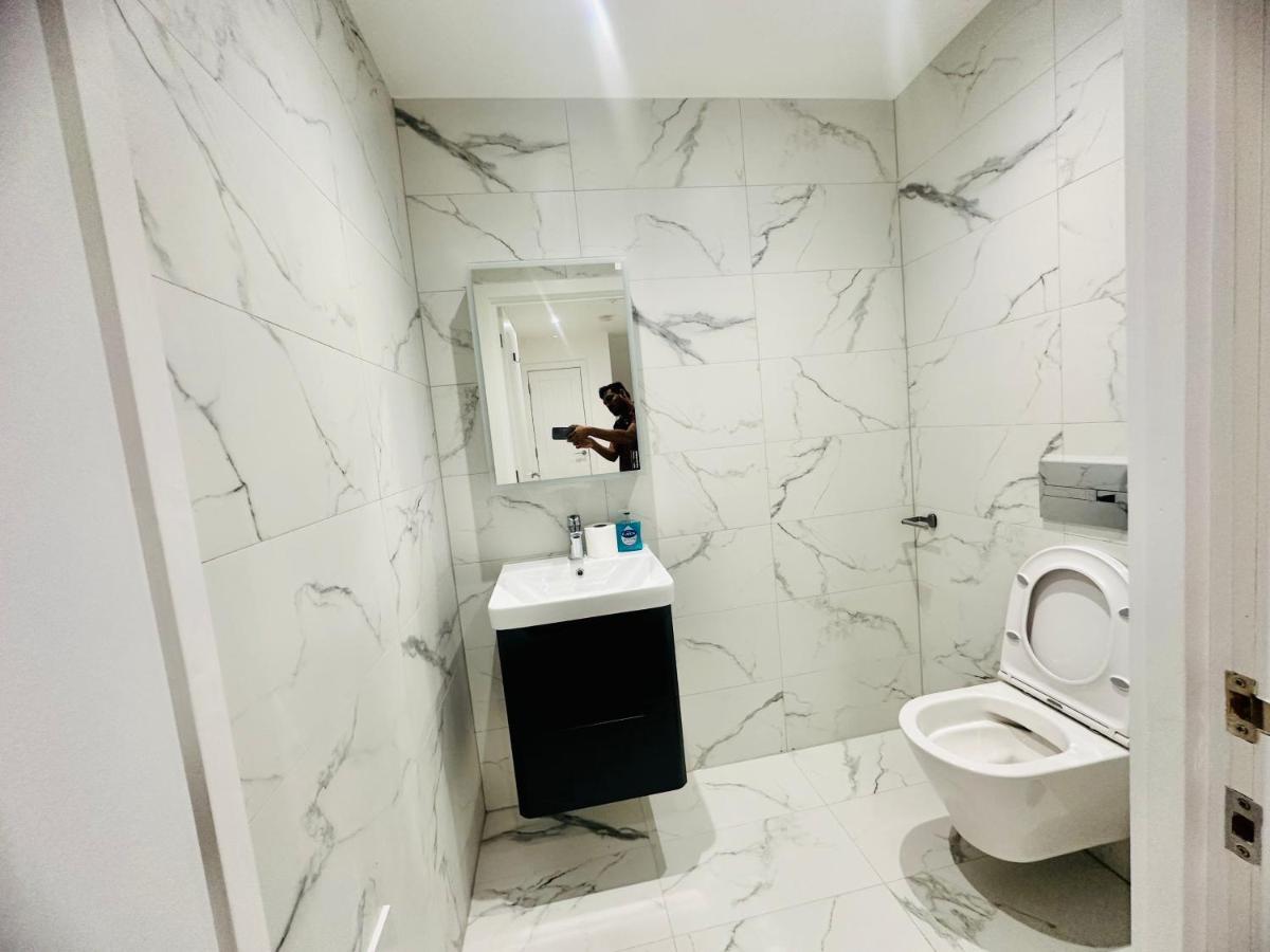 Hemel Apartments- Sunset Retreat Apartment
